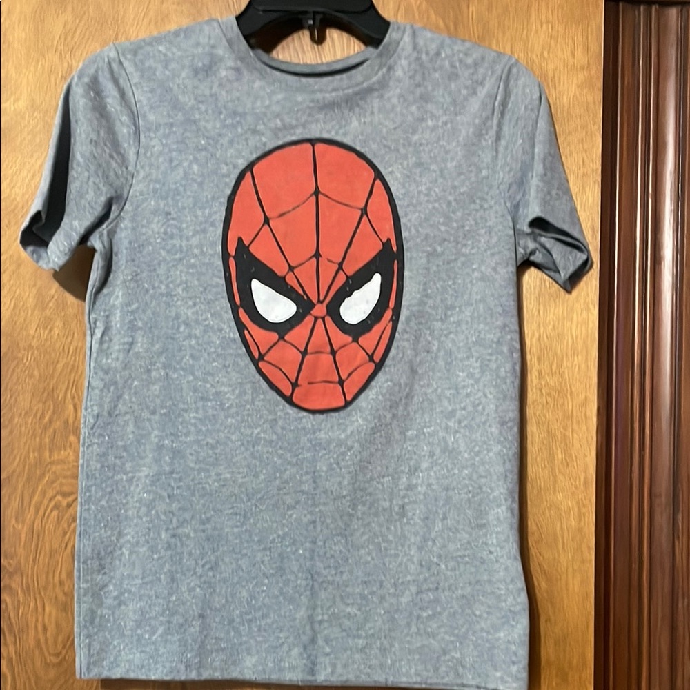 Old Navy Gray Spider-Man Graphic Tee Short Sleeve